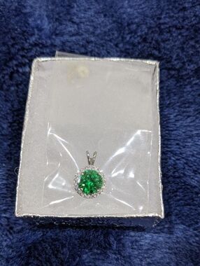 Radiant Emerald-Green Halo Pendant Necklace - Women Jewelry